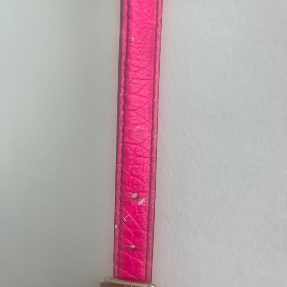 Off the shoulder hot pink Kate Spade bag with gold accents - Picture 5 of 10